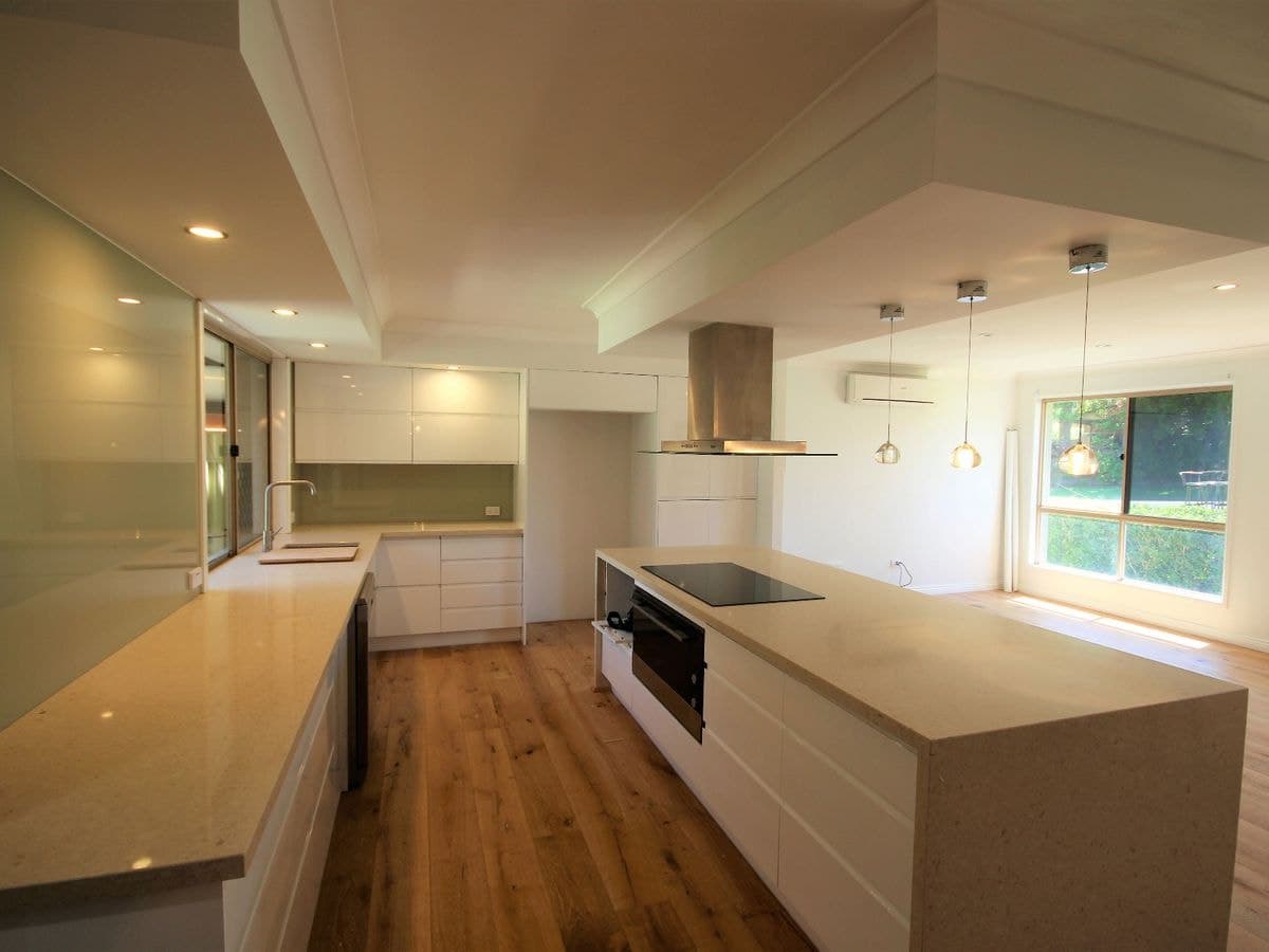 5 Ashburton Close, Arundel, Arundel - Thumbnail 5