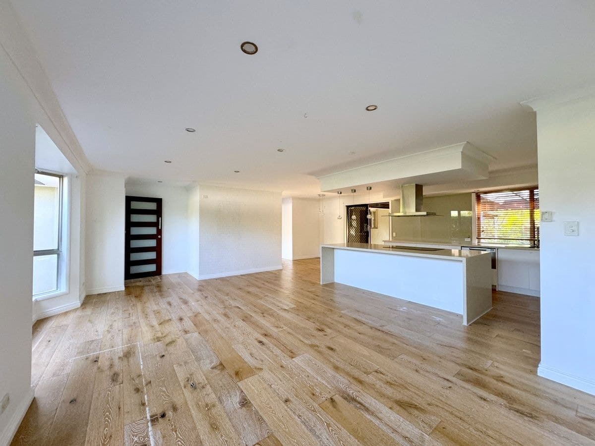 5 Ashburton Close, Arundel, Arundel - Thumbnail 7