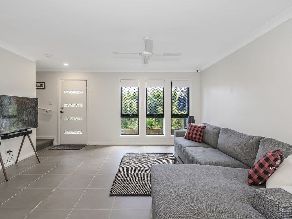 1 / 8 Banksia Road, Coomera, Coomera - Thumbnail 2
