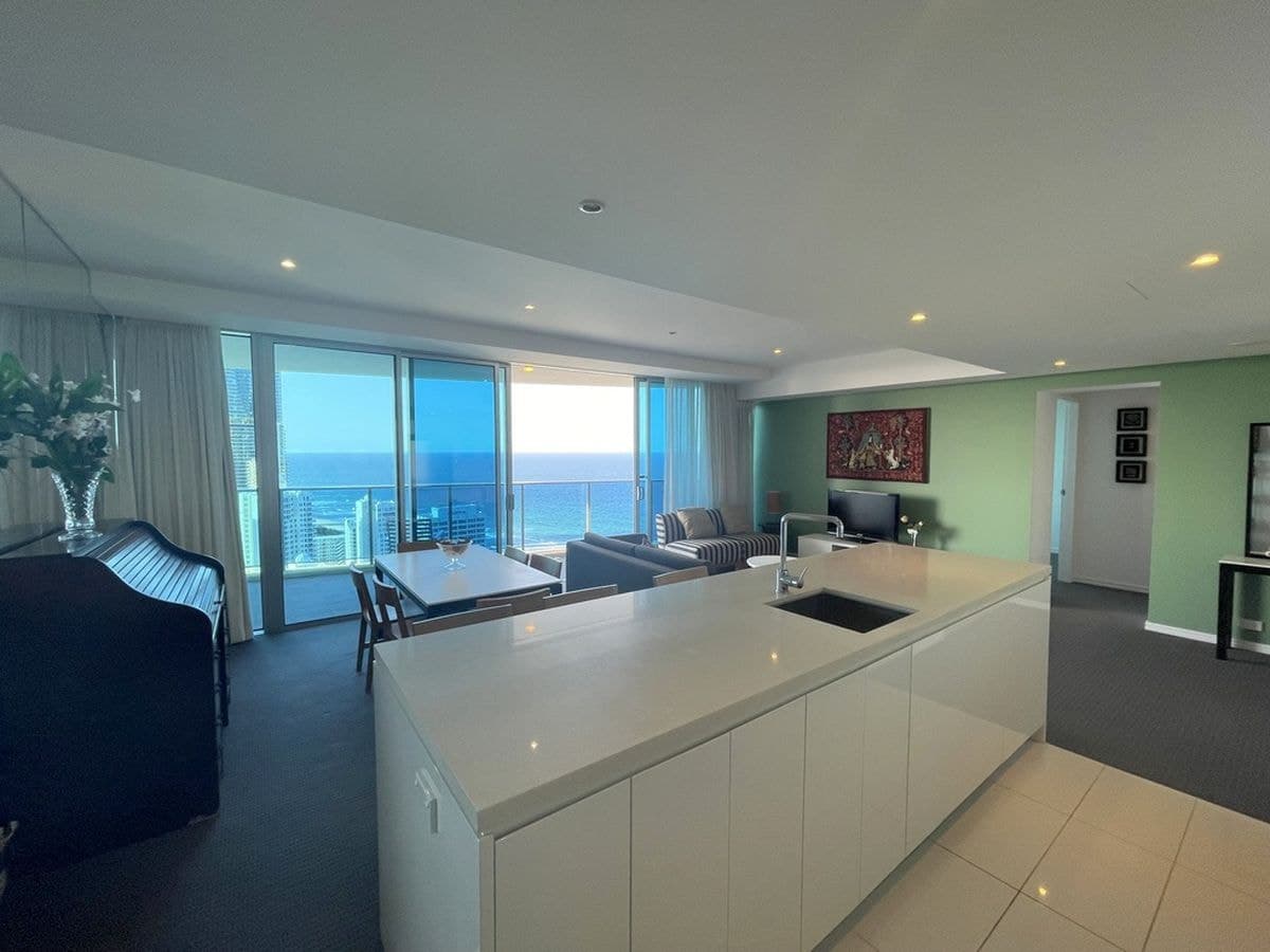 22702 Hilton Residences, Surfers Paradise, Surfers Paradise - Thumbnail 6