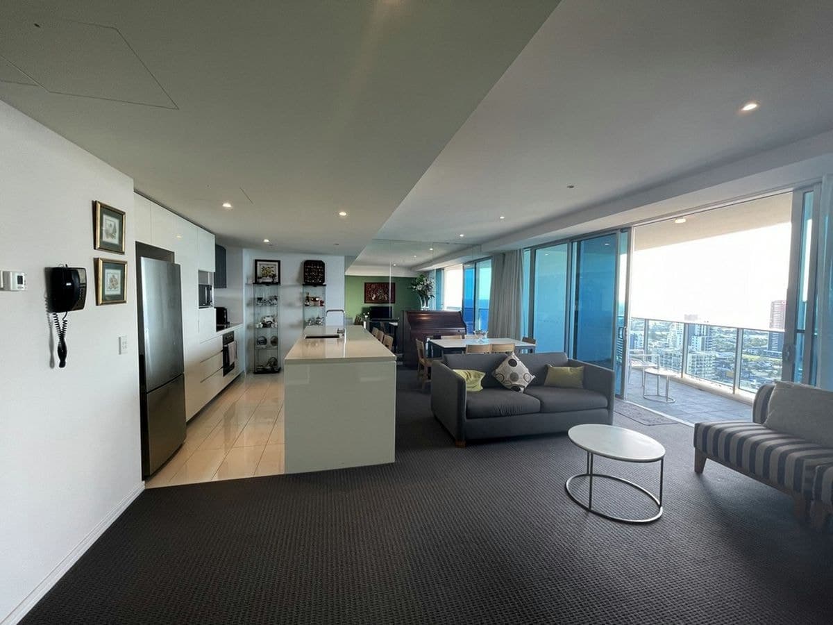 22702 Hilton Residences, Surfers Paradise, Surfers Paradise - Thumbnail 7