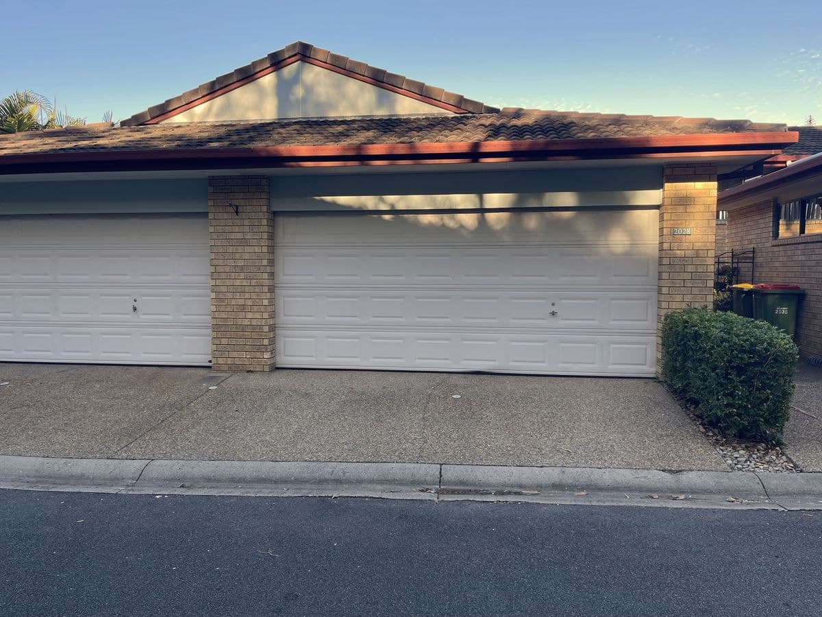 2028 / 6 Crestridge Crescent, Oxenford, Oxenford - Image 1