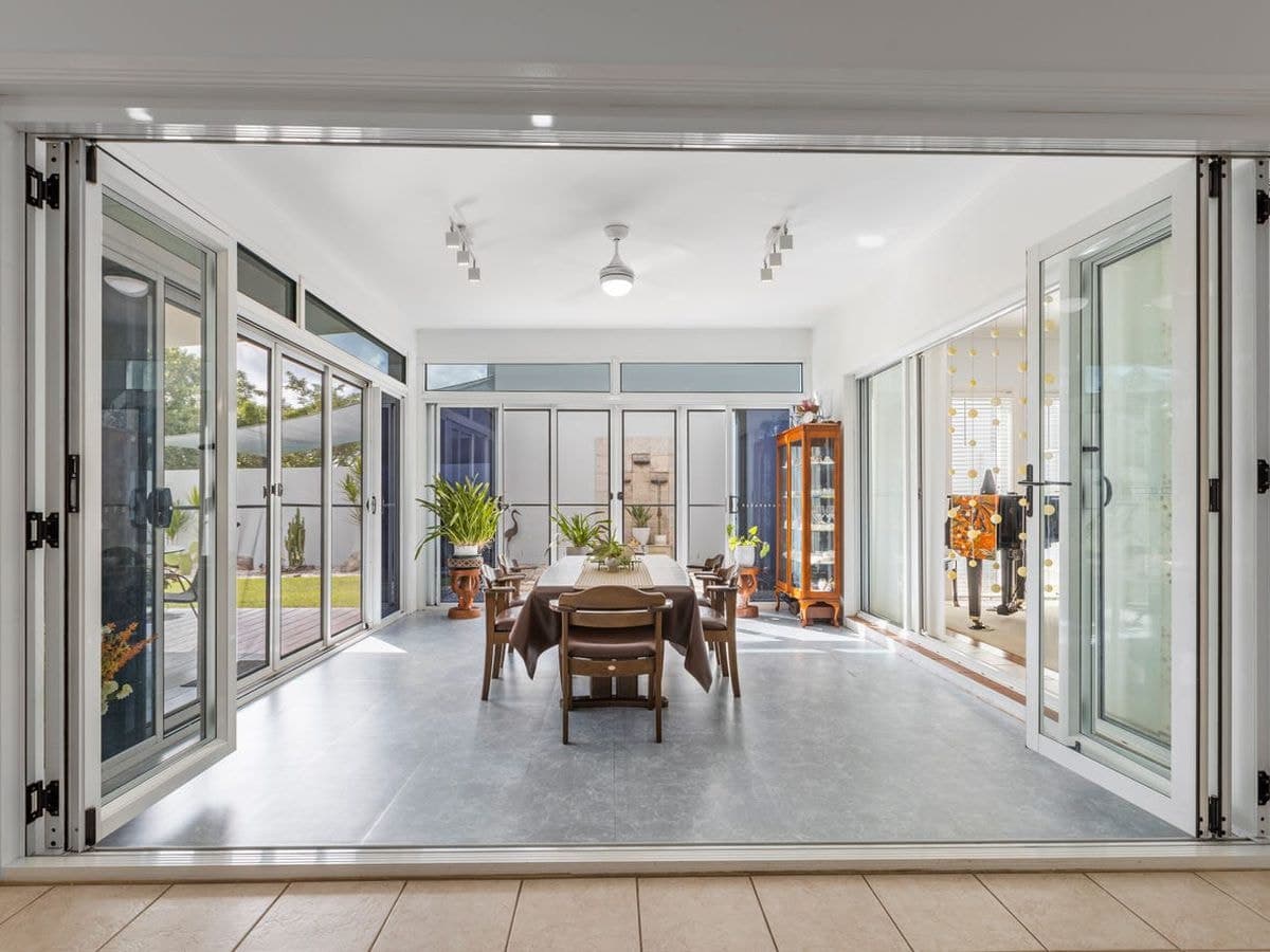 145 Palm Meadows Drive, Carrara, Carrara - Thumbnail 7