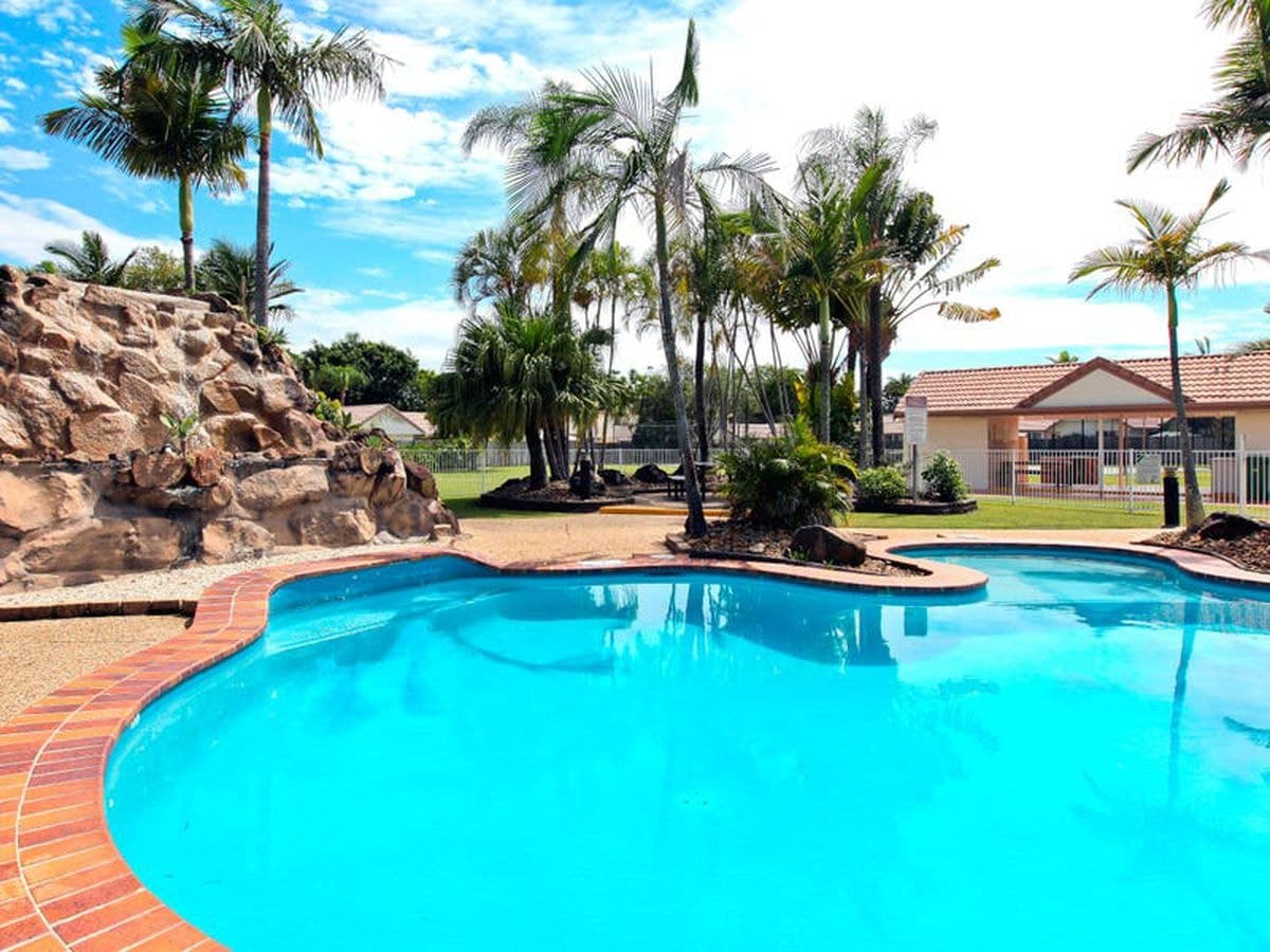 2 Saint Kevins Avenue, Benowa, Benowa - Image 1