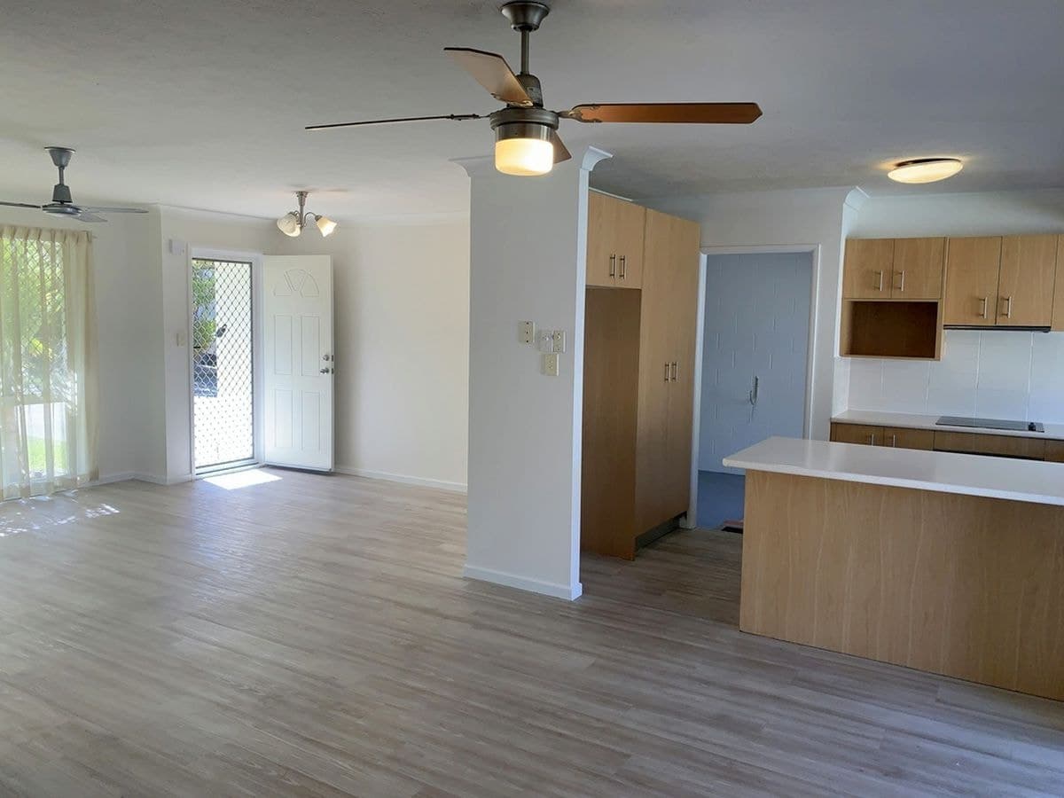 2 Saint Kevins Avenue, Benowa, Benowa - Thumbnail 3