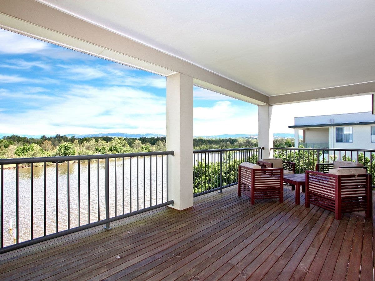 5006 Emerald Island Drive, Carrara, Carrara - Thumbnail 4