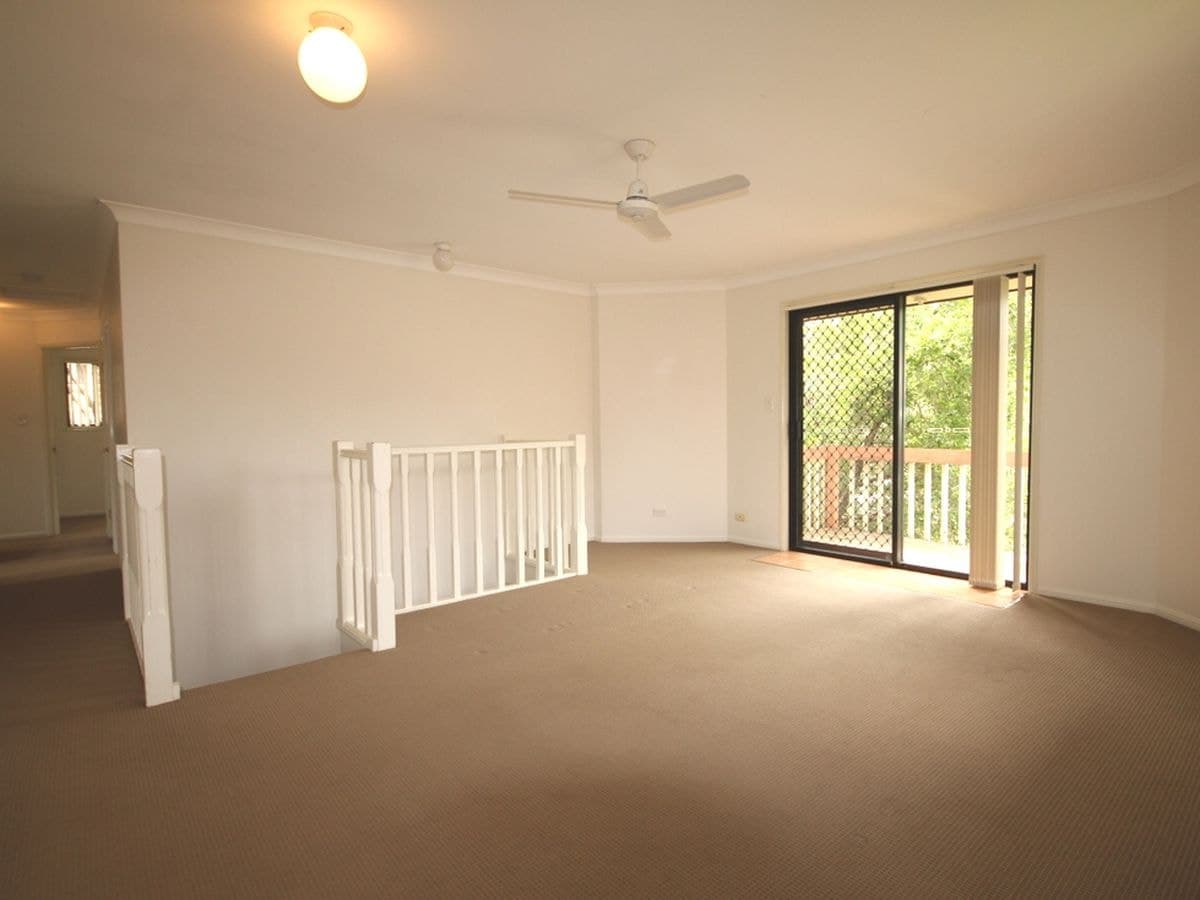 24 Castagno Avenue, Nerang, Nerang - Thumbnail 2