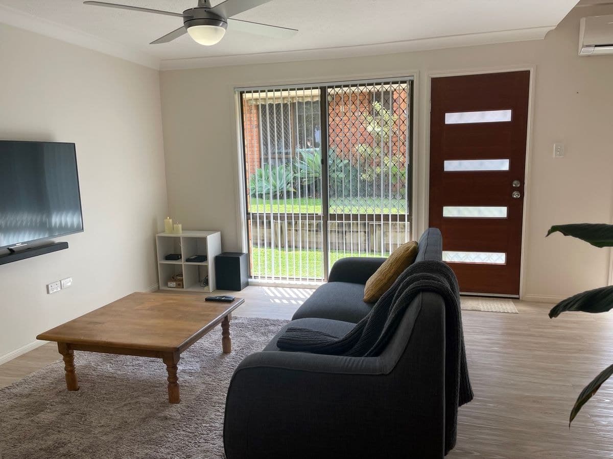 34 / 172 BARRIER REEF DRIVE, Mermaid Waters, Mermaid Waters - Thumbnail 2