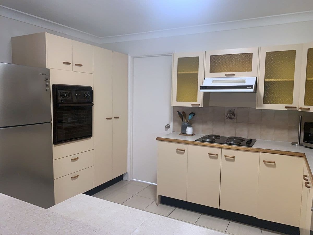 34 / 172 BARRIER REEF DRIVE, Mermaid Waters, Mermaid Waters - Thumbnail 7