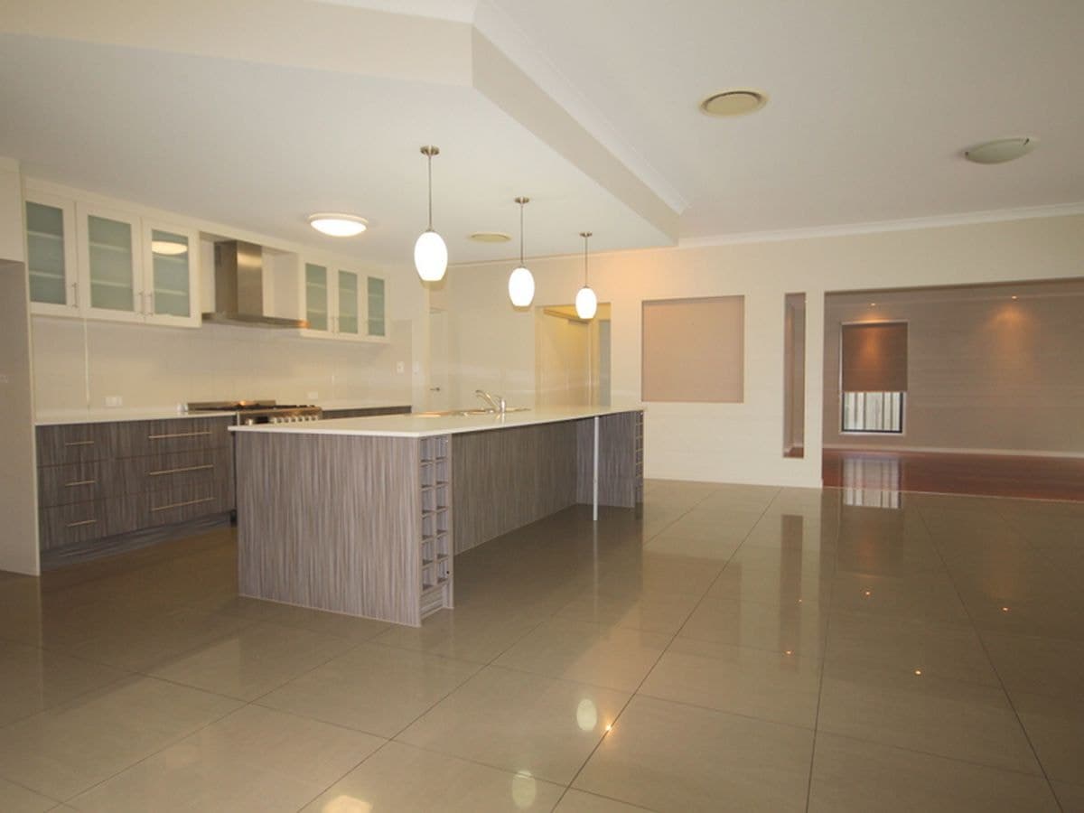 17 Rainlily Crescent, Upper Coomera, Upper Coomera - Image 1