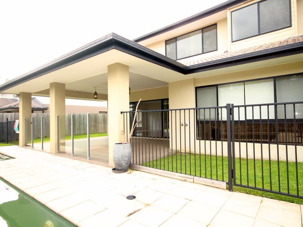 17 Rainlily Crescent, Upper Coomera, Upper Coomera - Thumbnail 5
