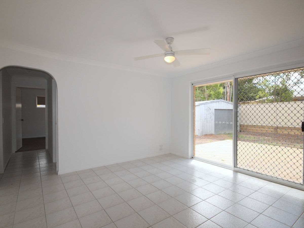 67 HICKEY WAY, Carrara, Carrara - Thumbnail 4