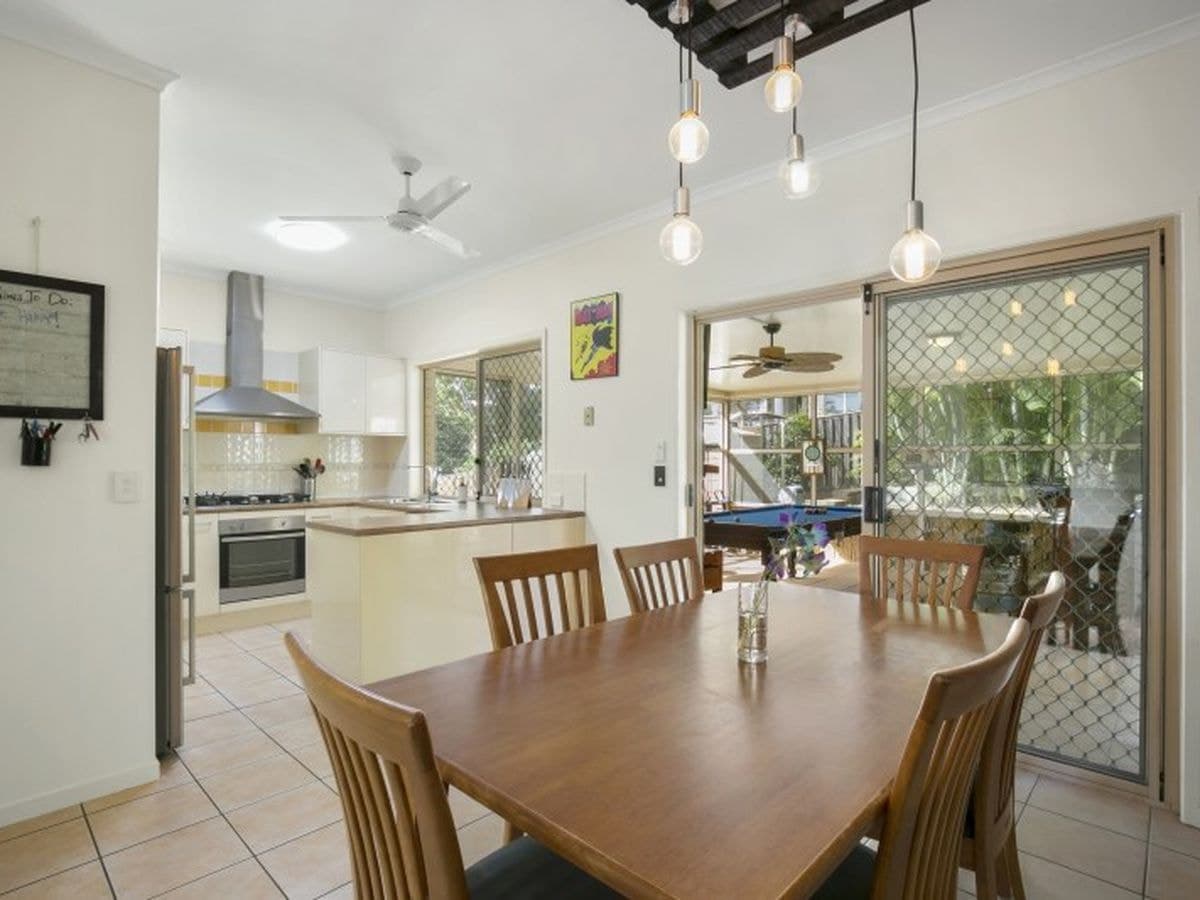 24 Polynesia Avenue, Pacific Pines, Pacific Pines - Thumbnail 4