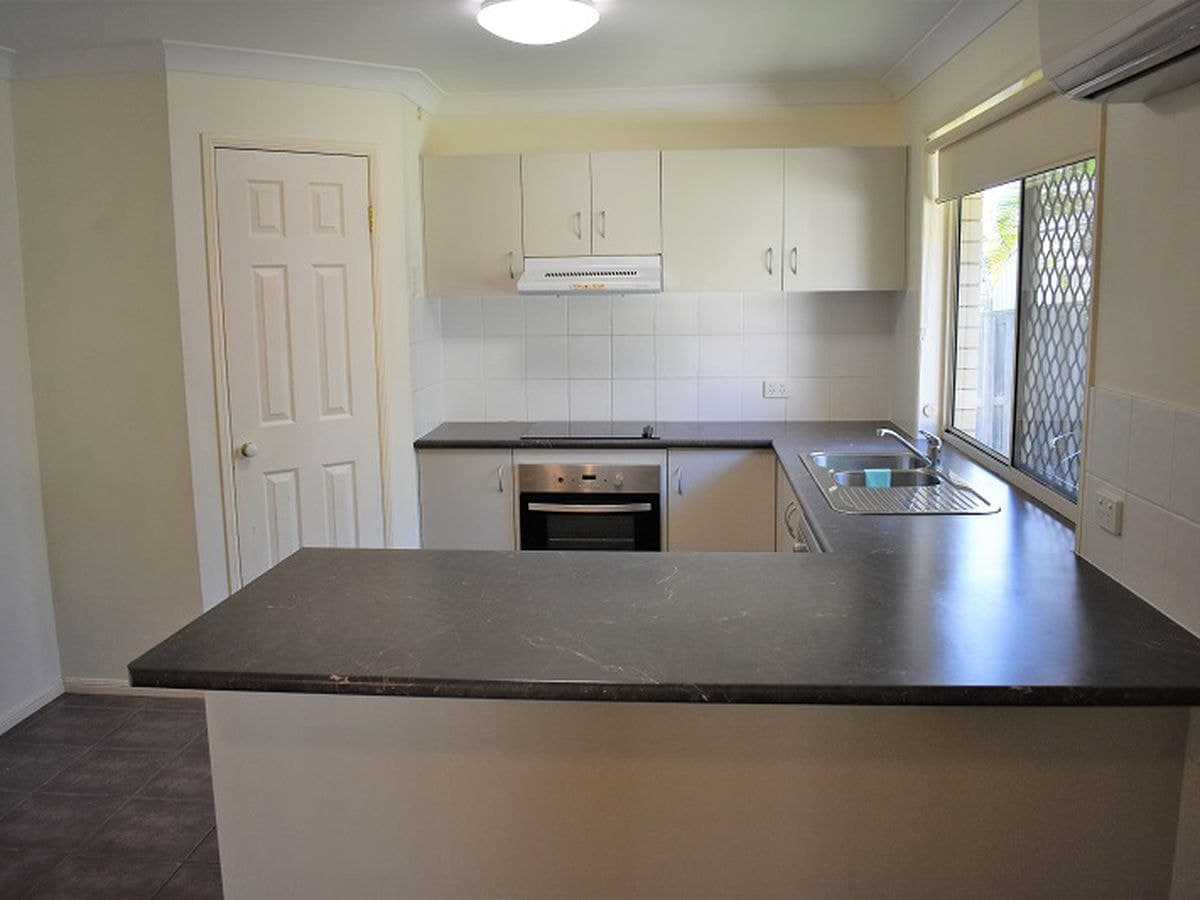 3 GLASSWING DRIVE, Upper Coomera, Upper Coomera - Thumbnail 4