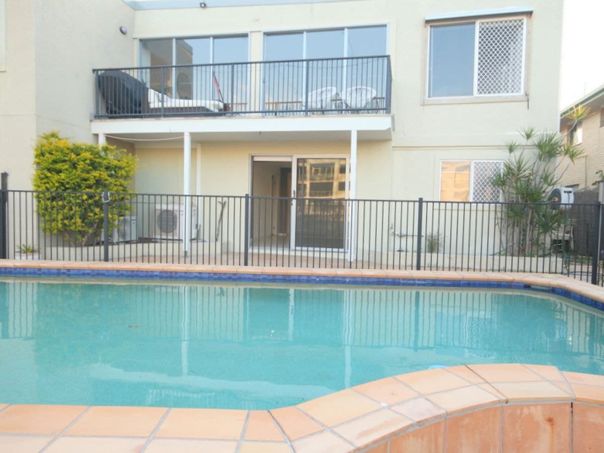 7 / 79 Bayview Street, Runaway Bay, Runaway Bay - Thumbnail 4
