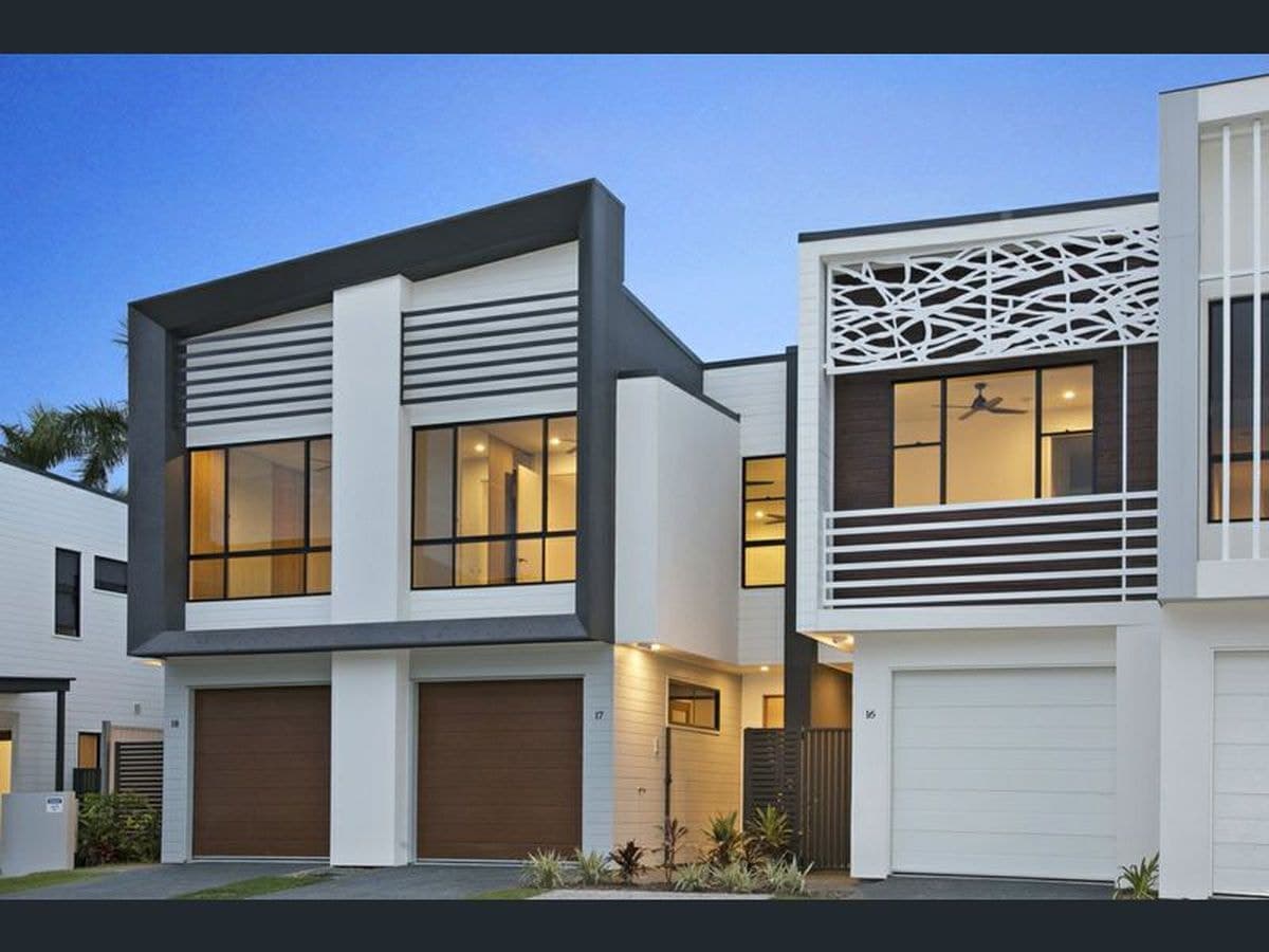 6 / 74  HILLVIEW PARADE, Ashmore, Ashmore - Thumbnail 7