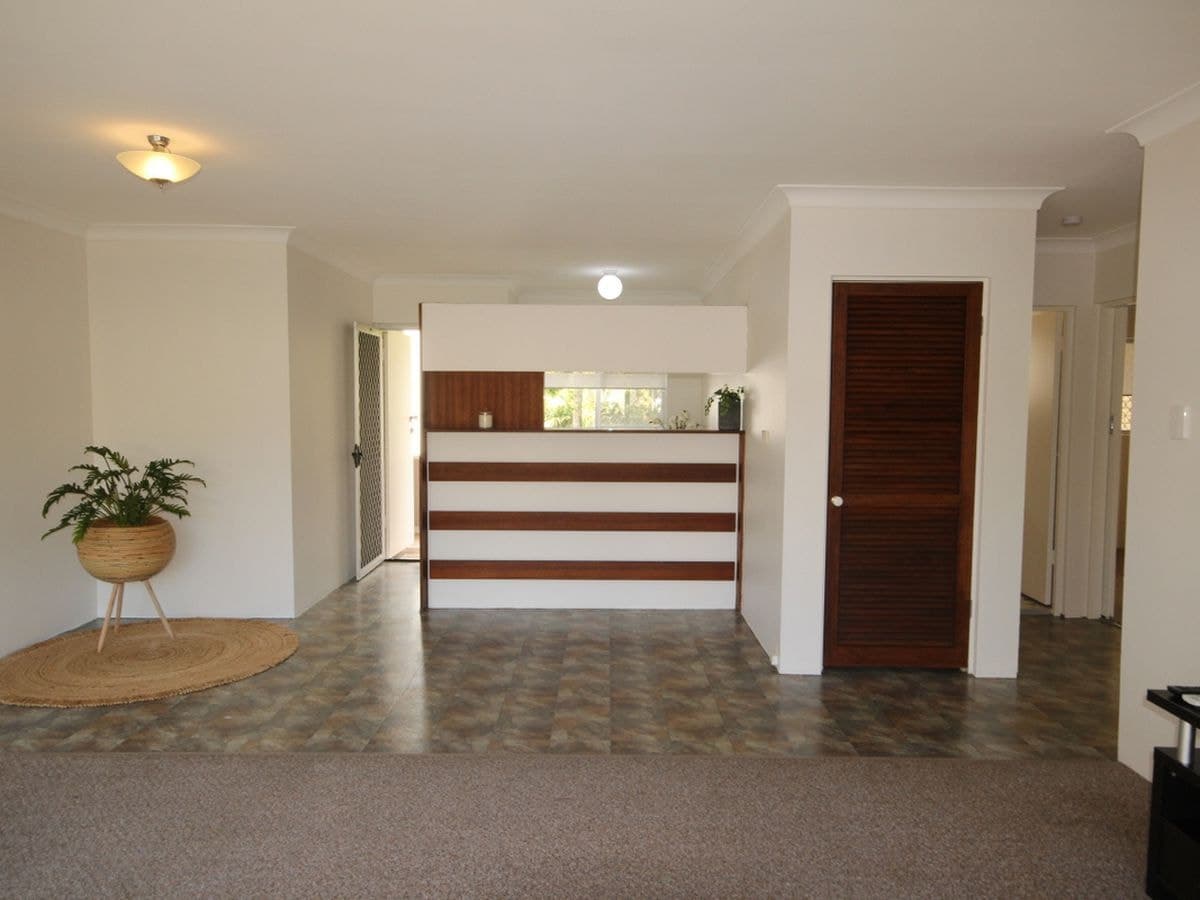 29 Old Burleigh Road, Surfers Paradise, Surfers Paradise - Thumbnail 2