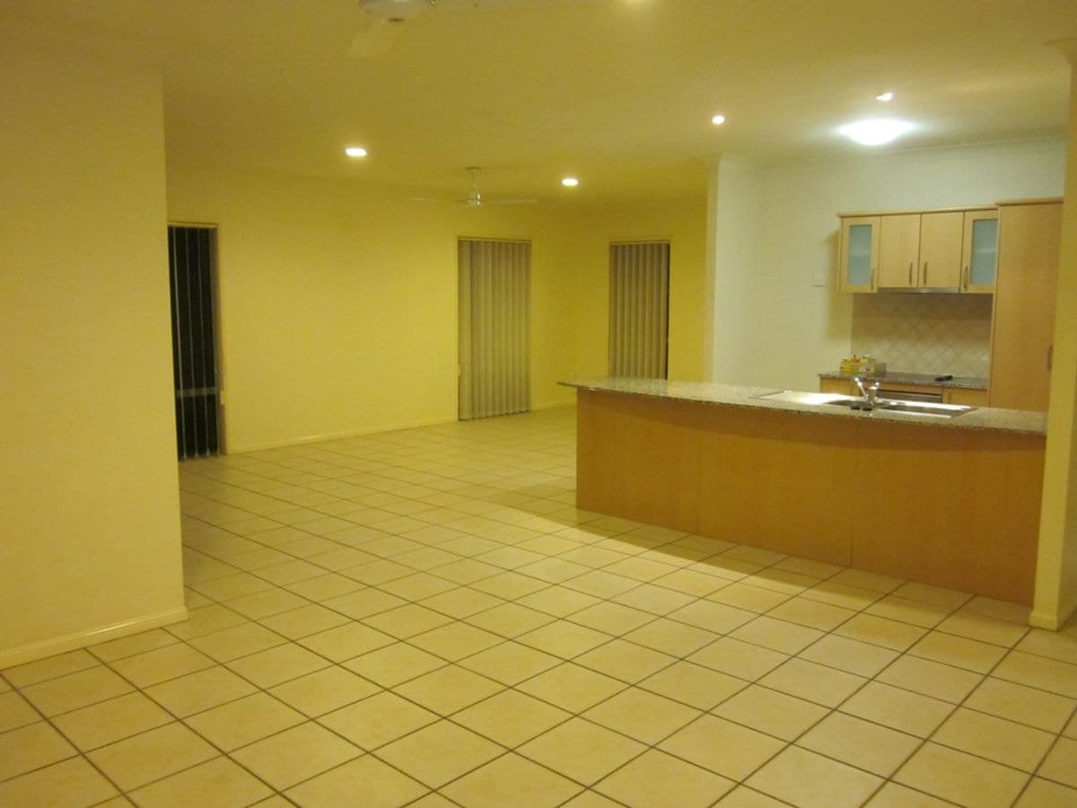 4 Devco Place, Ashmore, Ashmore - Thumbnail 7
