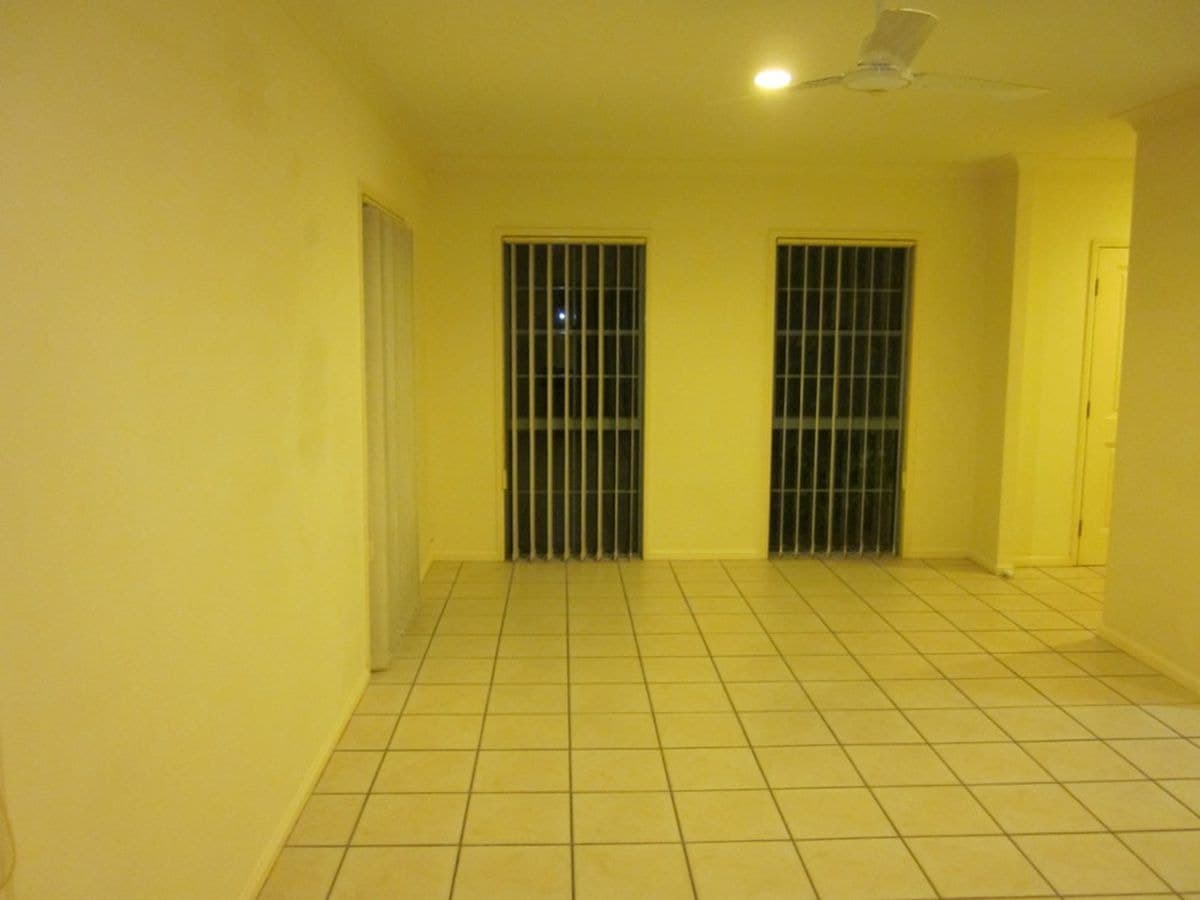 4 Devco Place, Ashmore, Ashmore - Thumbnail 8