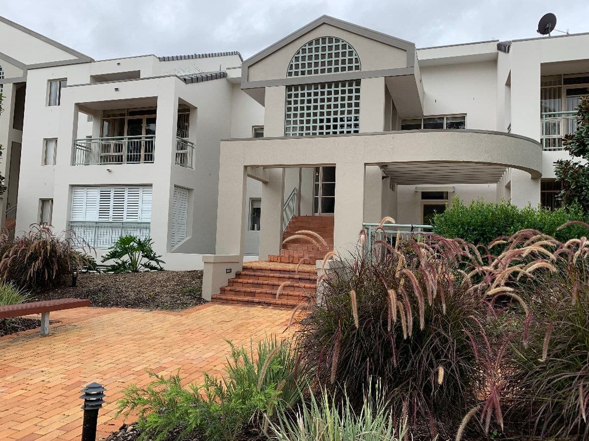 76 Chichester Drive, Arundel, Arundel - Image 1