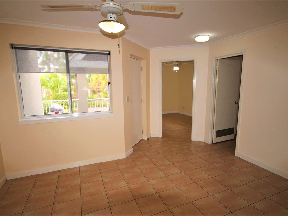 30 / 3 Marina Cres, Hollywell, Hollywell - Thumbnail 6