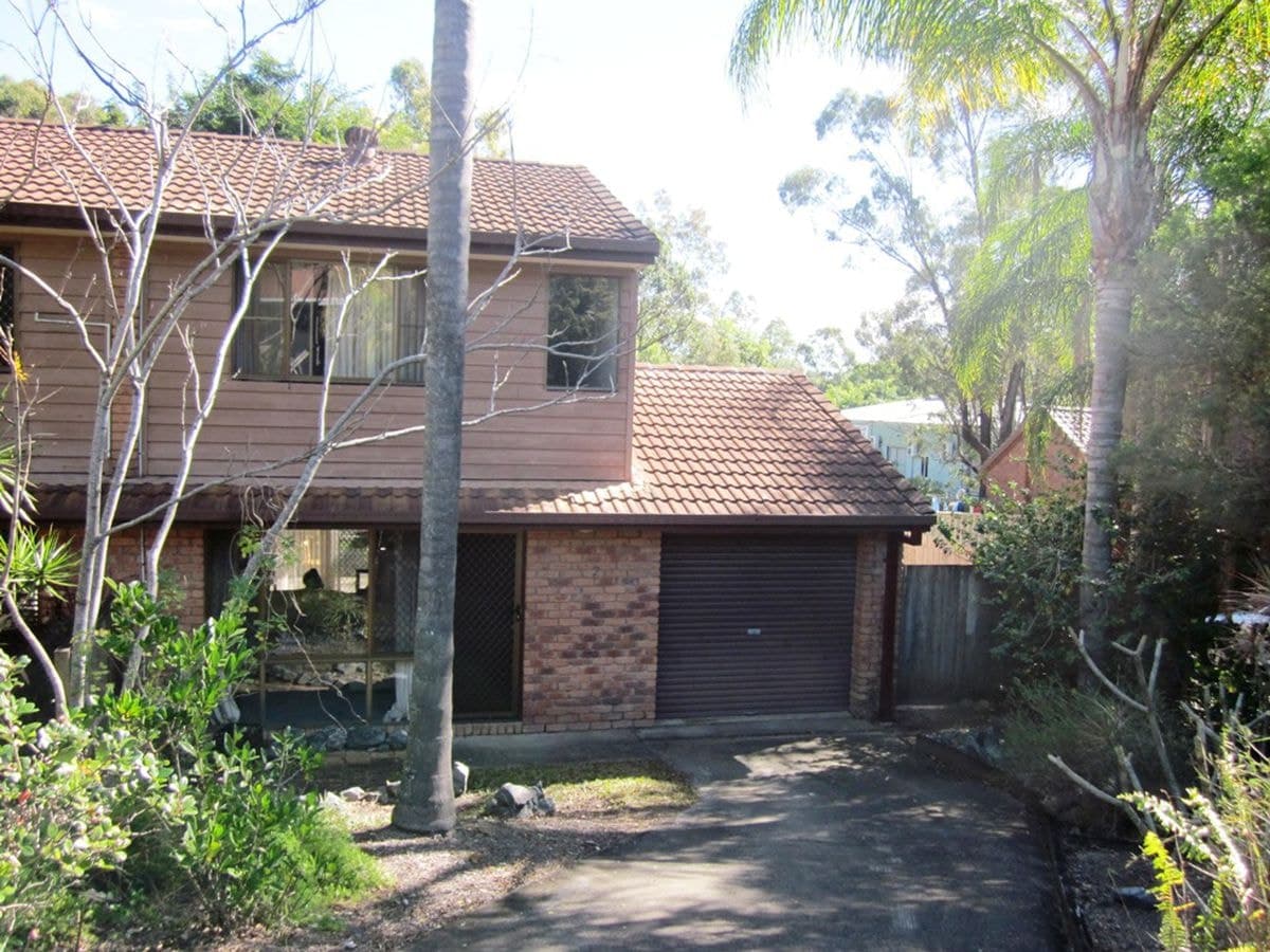 2 / 33 Corunna Cres, Ashmore, Ashmore - Thumbnail 2