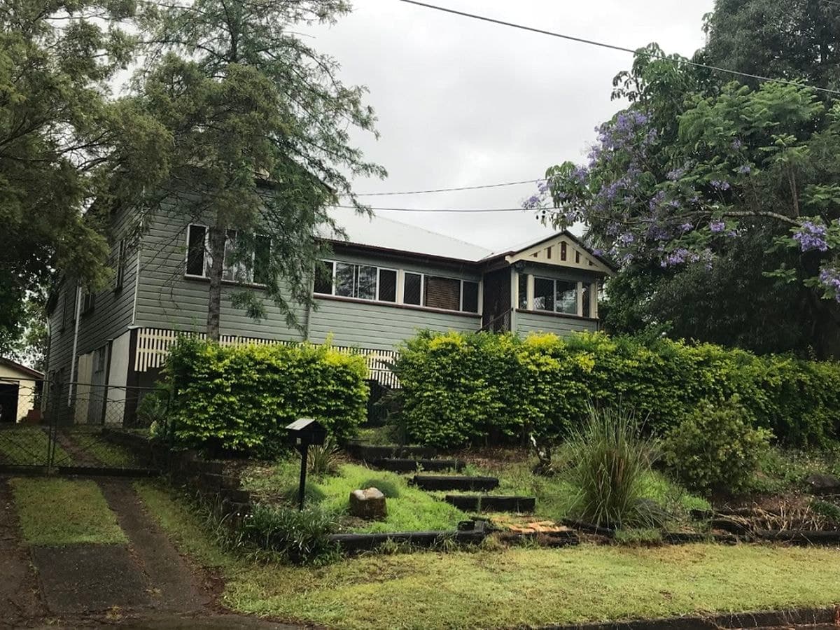 1 LAW STREET, Bundamba, Bundamba - Thumbnail 2