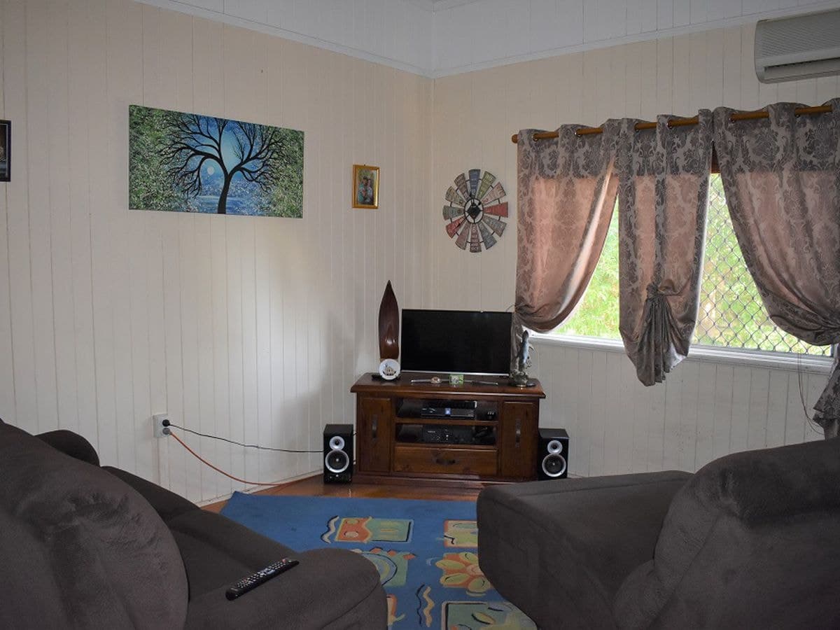 1 LAW STREET, Bundamba, Bundamba - Thumbnail 6