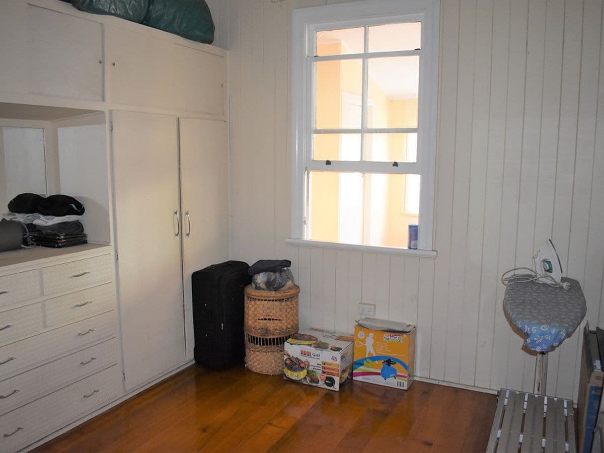 1 LAW STREET, Bundamba, Bundamba - Thumbnail 8