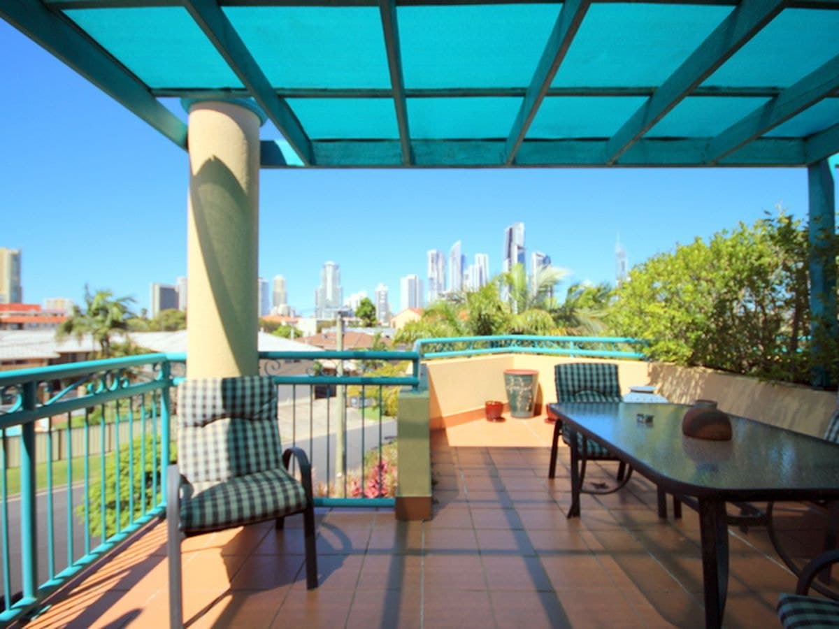 40 / 40 Burra St, Chevron Island, Chevron Island - Image 1