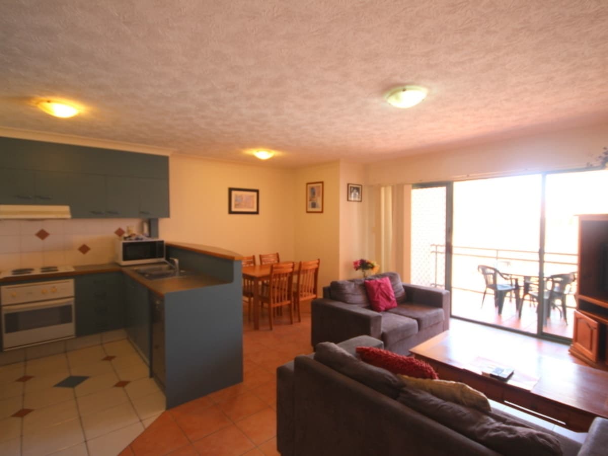 10 / 7 Robert St, Labrador, Labrador - Thumbnail 6
