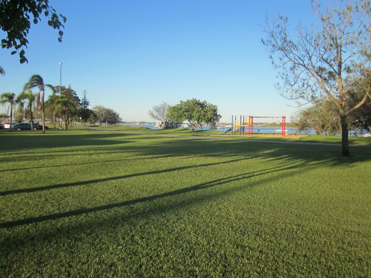 114 Marine Pde, Southport, Southport - Image 1