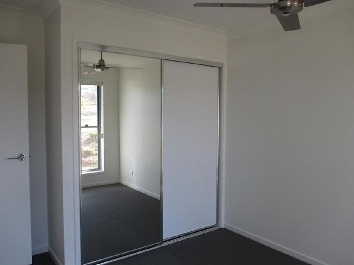 Gressswell Cres, Upper Coomera, Upper Coomera - Thumbnail 7