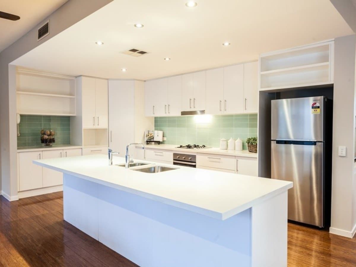 Circa Vista Dr, Benowa, Benowa - Thumbnail 2
