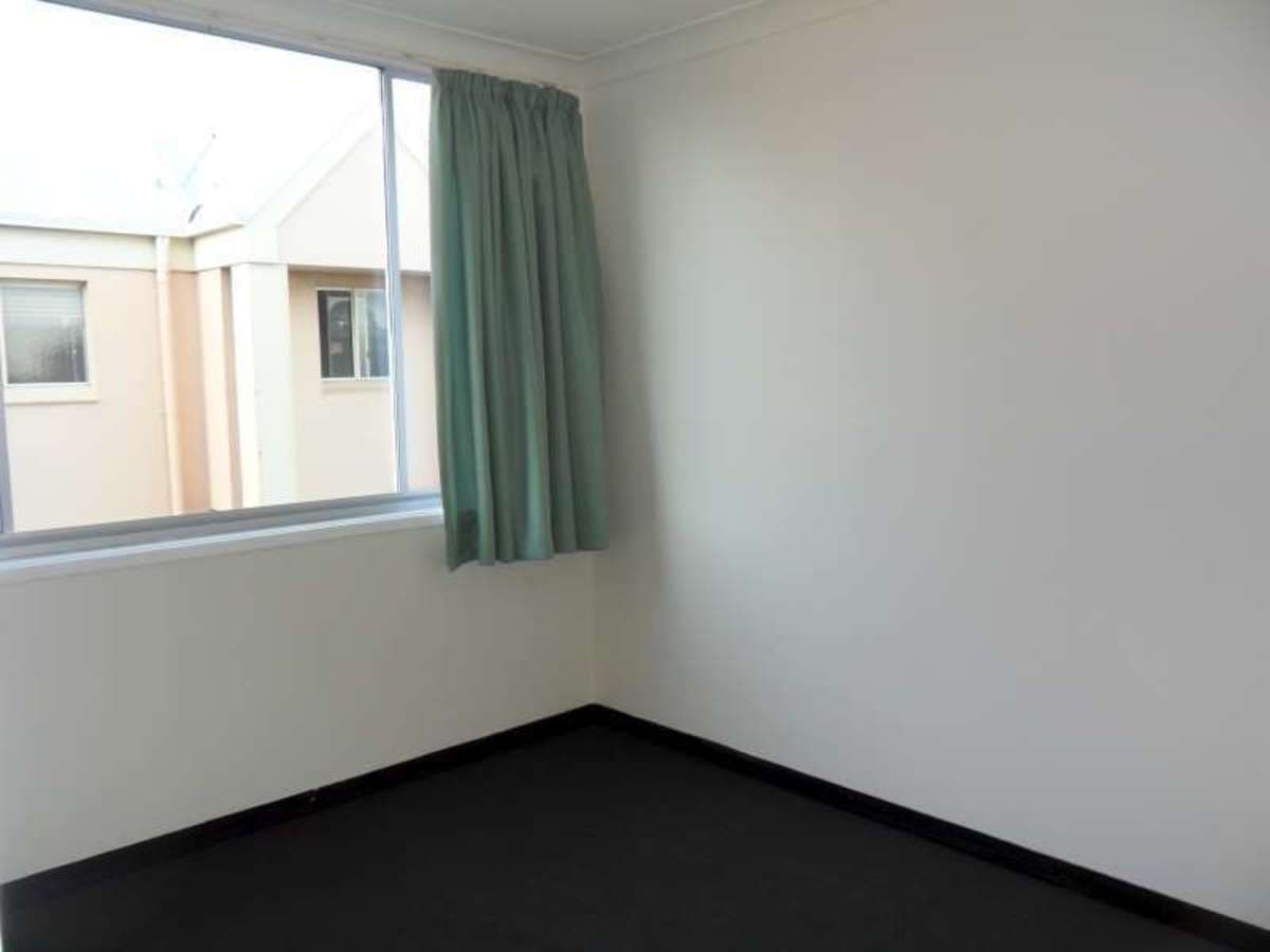 5 / 6 Garden St, Southport, Southport - Thumbnail 7