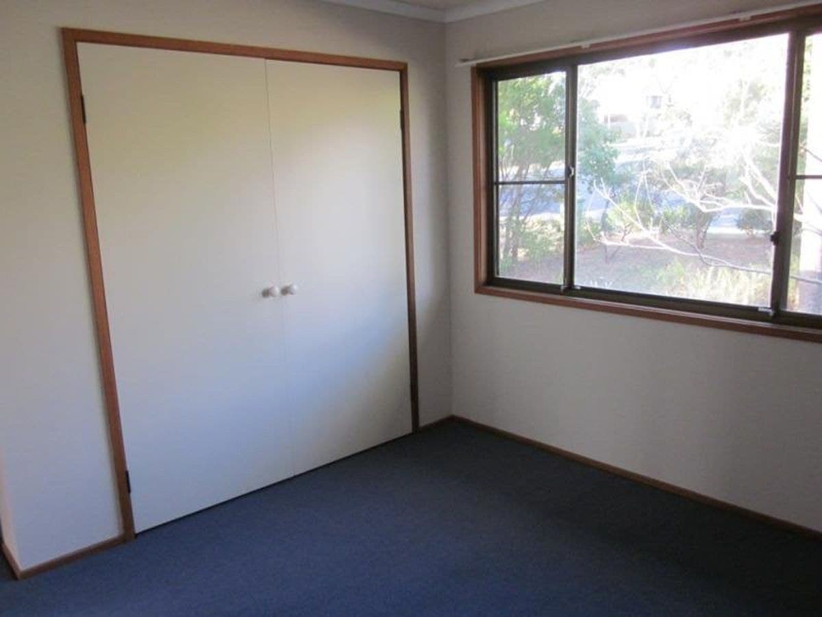 33 Corunna Cres, Ashmore, Ashmore - Thumbnail 7