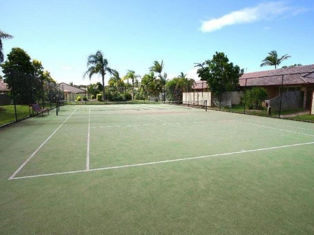 128 Benowa Rd, Southport, Southport - Thumbnail 6