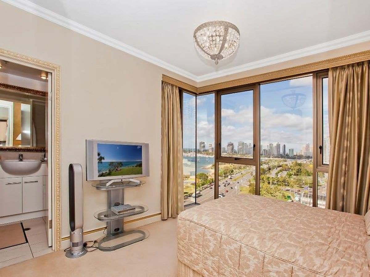 1201 / 50 Marine Parade, Southport, Southport - Thumbnail 5