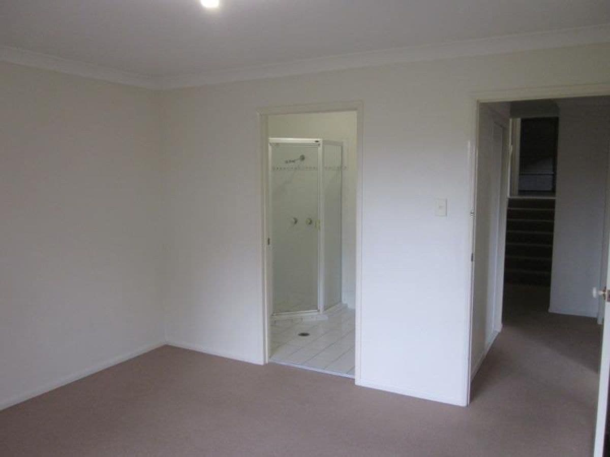 1024 / 6 Crestridge, Oxenford, Oxenford - Thumbnail 6