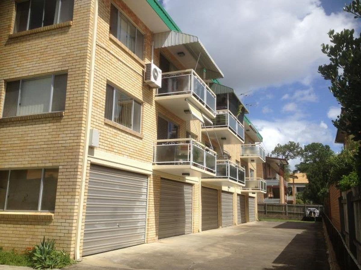 1 / 79 French St, Coorparoo, Coorparoo - Thumbnail 2