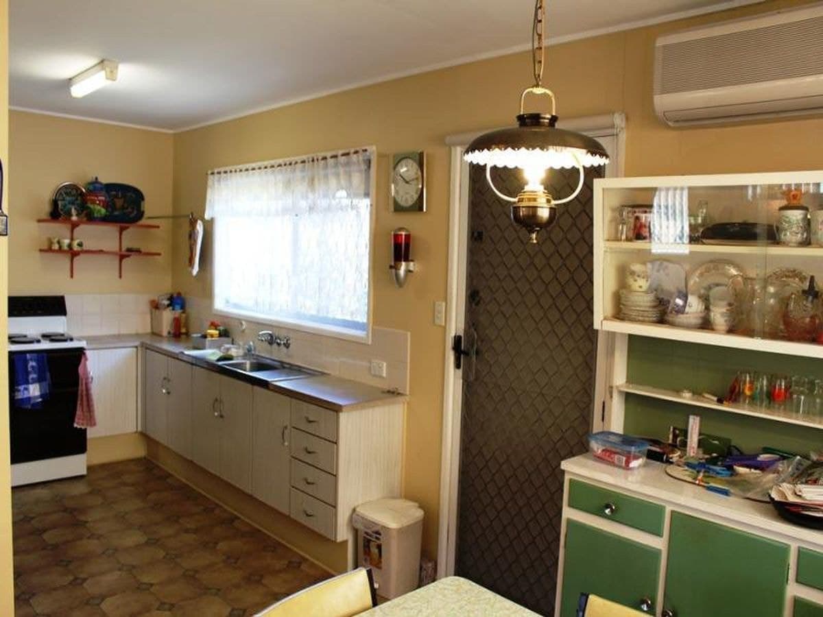 104 Wilson St, Labrador, Labrador - Thumbnail 8