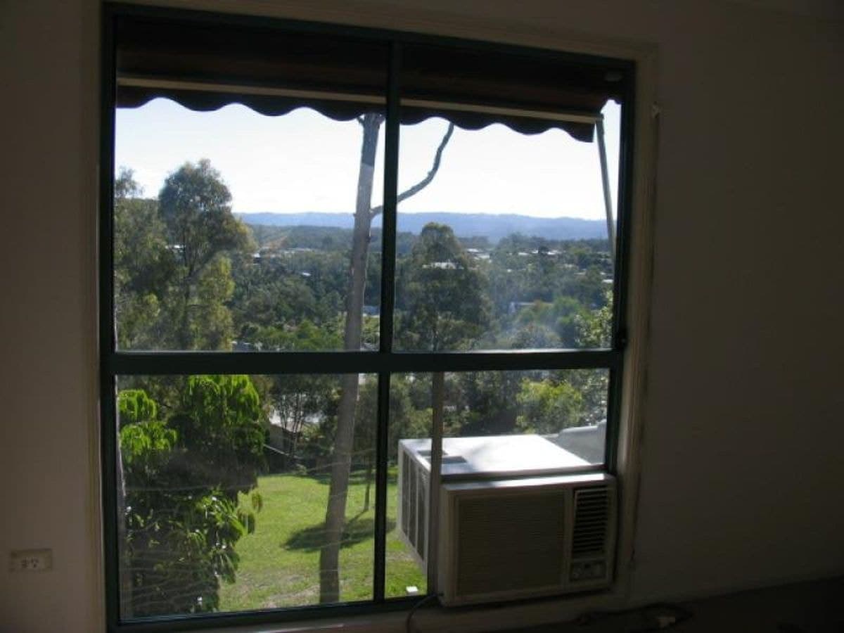 6 Crestridge, Oxenford, Oxenford - Image 1