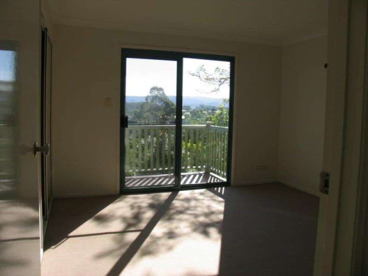 6 Crestridge, Oxenford, Oxenford - Thumbnail 3