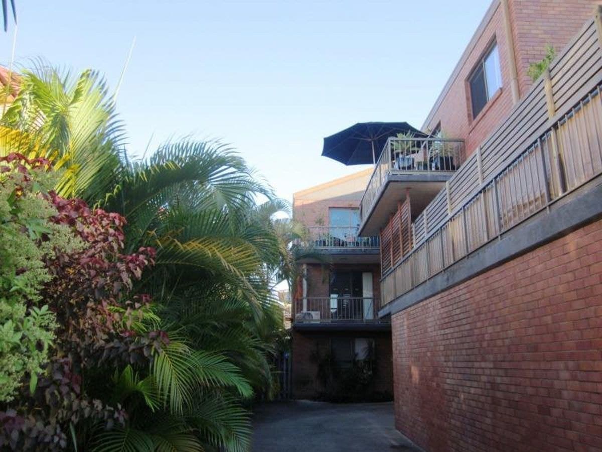 5 / 24 Lawson St, Southport, Southport - Image 1