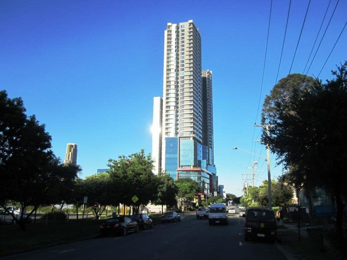 5 / 24 Lawson St, Southport, Southport - Thumbnail 3