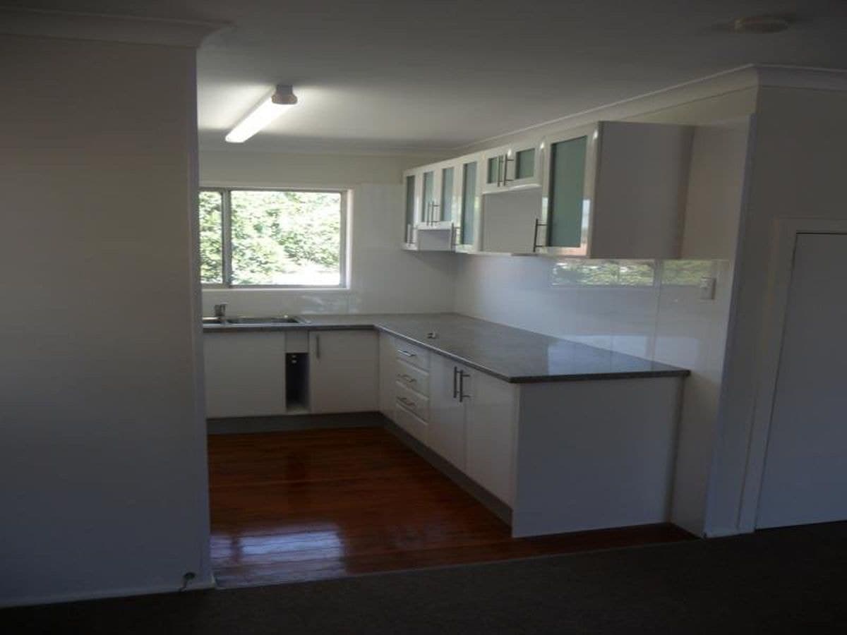 160 Monaco St, Broadbeach Waters, Broadbeach Waters - Thumbnail 4