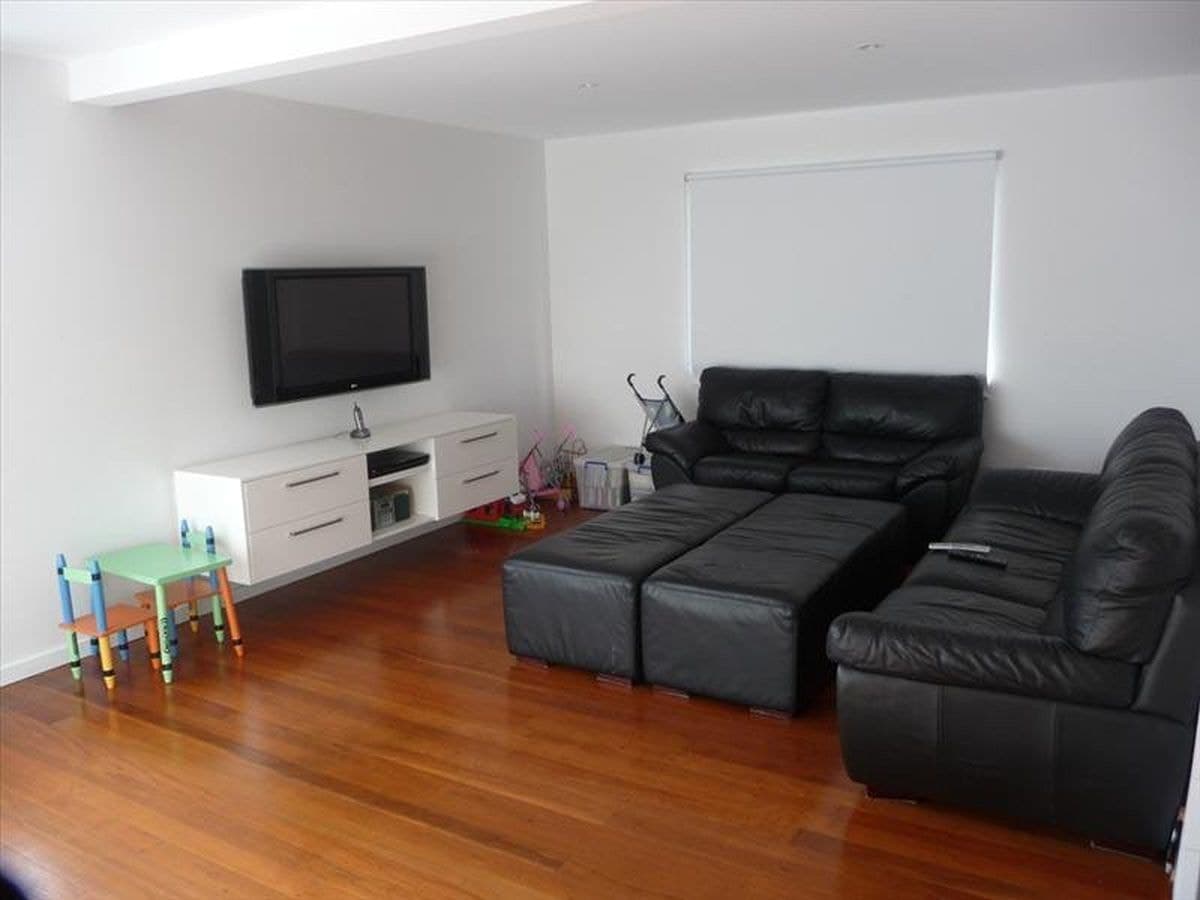 127 Benowa Rd, Southport, Southport - Thumbnail 4