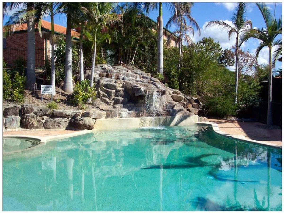 38 Murev Way, Carrara, Carrara - Thumbnail 2