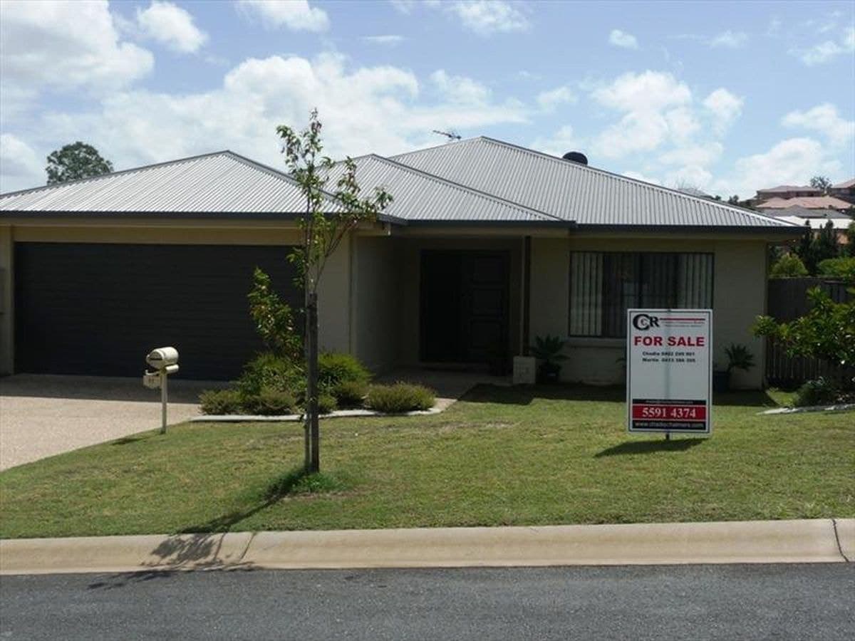 11 Stockdale St, Pacific Pines, Pacific Pines - Image 1