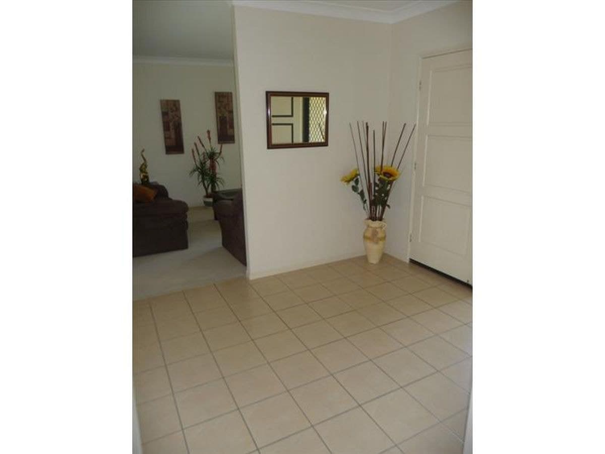 11 Stockdale St, Pacific Pines, Pacific Pines - Thumbnail 6